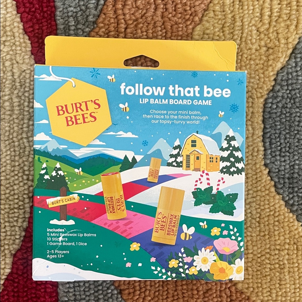 New In Box Burt's Bees Follow That Bee Game With 15 Lip Balms & Game Board